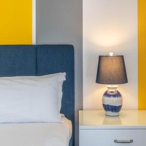 One-Bedroom Mountain View Suite