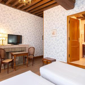 Comfort Twin Room