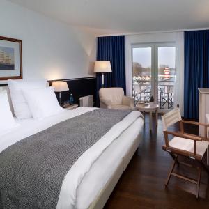 Superior Double Room with Lake View