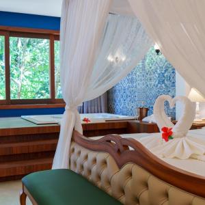 Presidential King Suite with Spa Bath