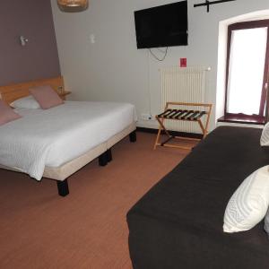 Comfort Triple Room