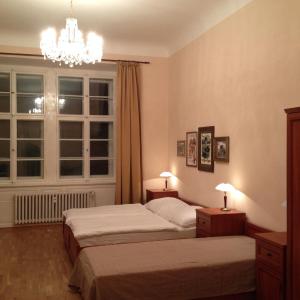 Quadruple Room with Private Bathroom