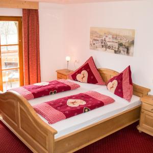 Comfort Double Room with Balcony and Lake View
