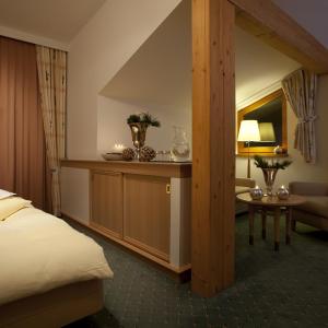 Classic Suite with Balcony