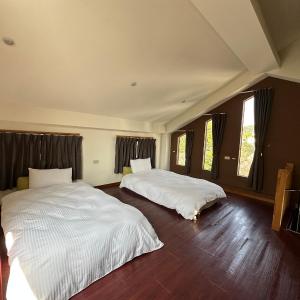 Premium Quadruple Room