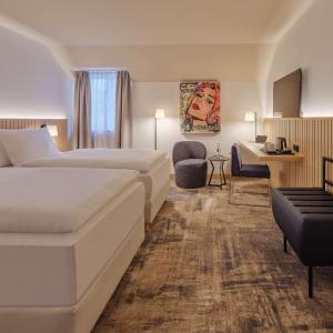Comfort Double or Twin Room