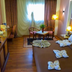 Junior Suite Nile view