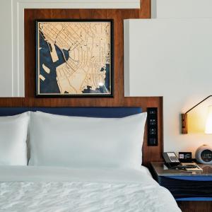 Presidential Executive Suite, Executive - Lounge Access