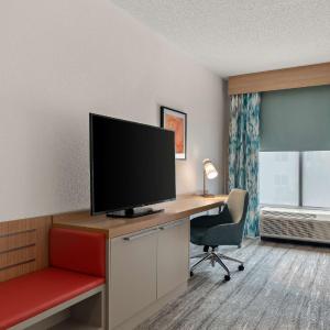 Queen Room with Two Queen Beds - Mobility Access