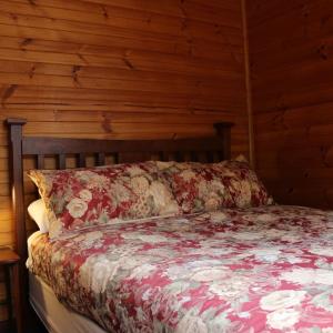 Two-Bedroom Chalet - Robin Hood