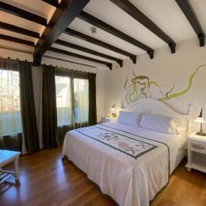 Double or Twin Room with Terrace Access