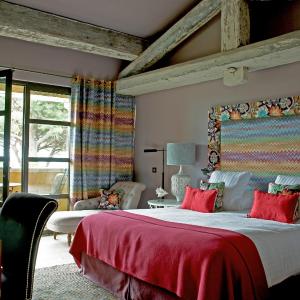 Prestige Room