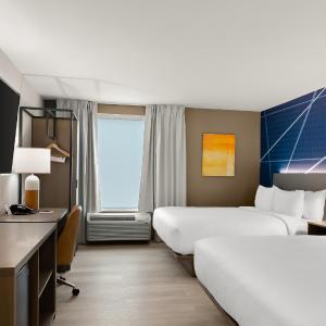 Queen Room with Two Queen Beds - Non-Smoking