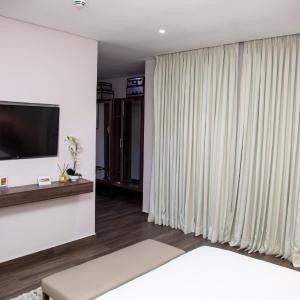 Junior Suite with Balcony