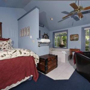 Queen Suite