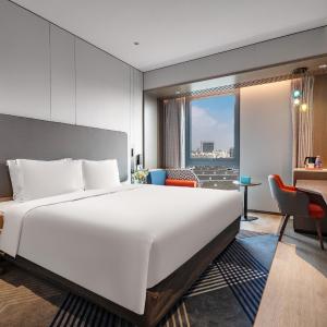 Standard King Room - High Floor