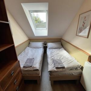 Small Twin Room
