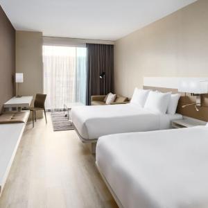 Queen Room with Two Queen Beds and Sofa Bed - Hearing Accessible