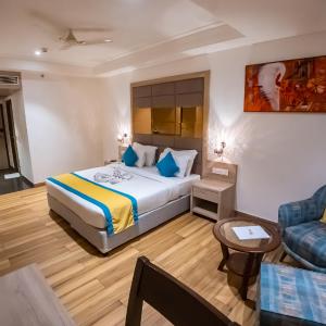 Large Double Room