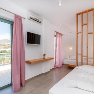 Triple Room with Terrace