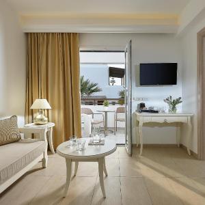 Premium Family 2 Rooms, Garden View