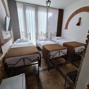 Triple Room with Bathroom