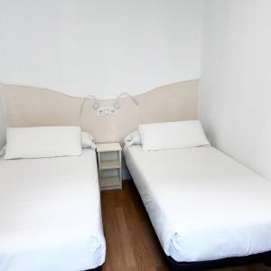 Twin Room with Balcony