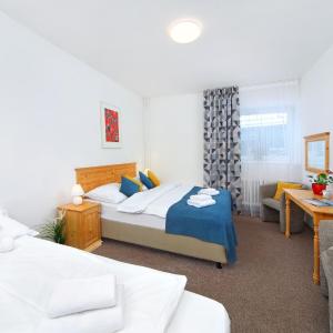 Quadruple Room with Bathroom