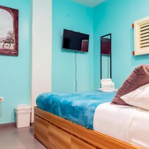 Standard Double Room with Shared Bathroom