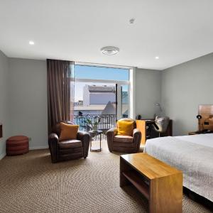 Anniversary Suite