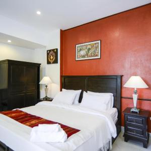 Deluxe Double Room with Extra Bed