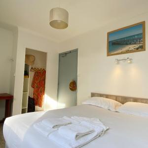 Standard Double Room with Shower