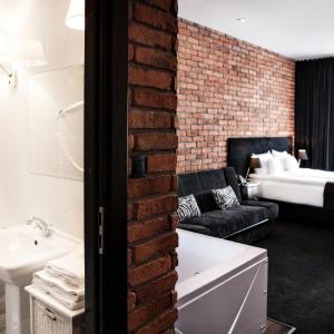 Junior Suite with Main Market Square View