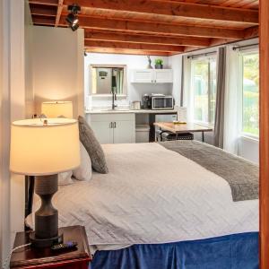 King Room with Private Entrance