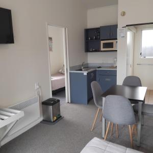 One-Bedroom Family Apartment