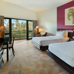 Superior Twin Room with Garden View