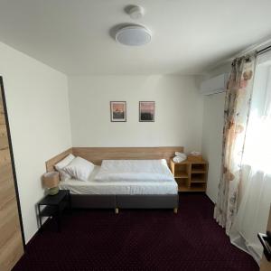 Single Room with Private Bathroom