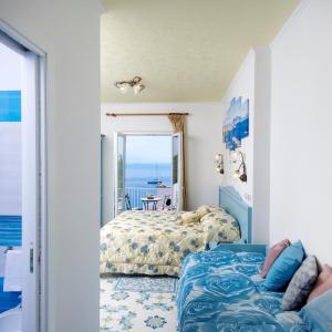 Superior Triple Room with Sea View