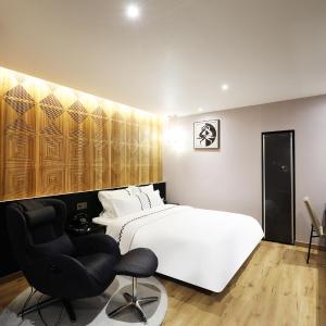 Double Room with Spa Bath
