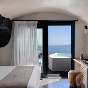 Rocca Dome with Caldera View and Outdoor Hot tub