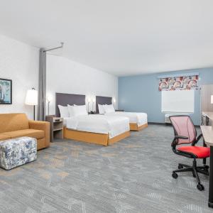 Studio Suite with Two Queen Bes and Bath Tub - Mobility Accessible