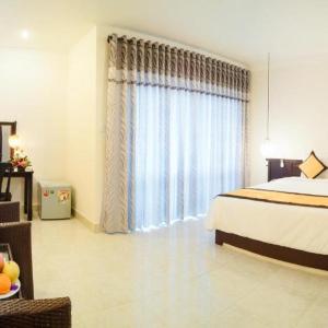 Deluxe Double Room With Garden or Pool View