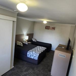 Twin Room with Bathroom
