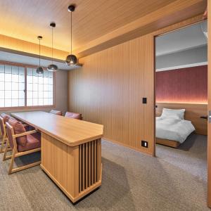 Two-Bedroom Suite