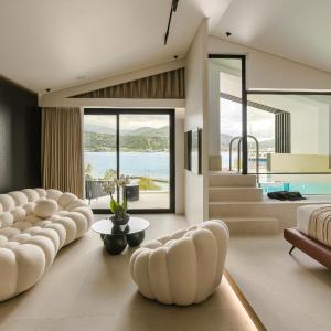 Presidential Sea View Suite with Hammam and Private Sky Pool