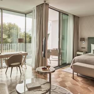 Deluxe Double Room with Balcony