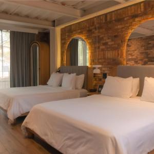 Deluxe Double Room for Four