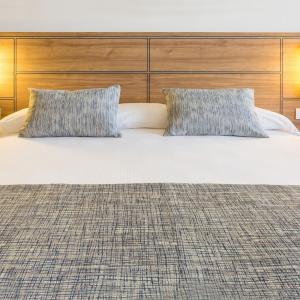 SUITE FAMILIAR VISTA AL JARDIN