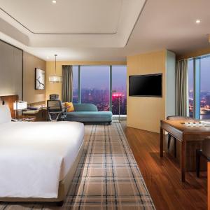 Deluxe Executive King Room