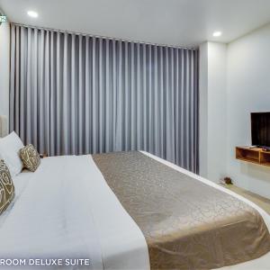 One Bedroom Deluxe Suite (Ultimate Canyon Experience)